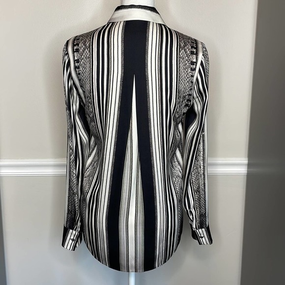 KOBI HALPERIN Blouse Silk Long Sleeve Snake Print Mixed Media Button-Up size XS - Picture 4 of 8